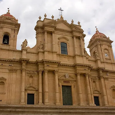Il Sole Del Mediterraneo Bed & Breakfast Noto