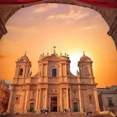 Il Sole Del Mediterraneo Bed & Breakfast Noto